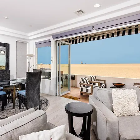 Villa 204 E Oceanfront A